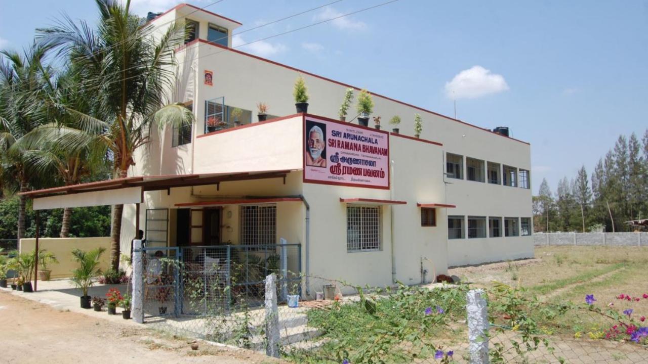 ホテル Srb Residency Tiruvannāmalai エクステリア 写真